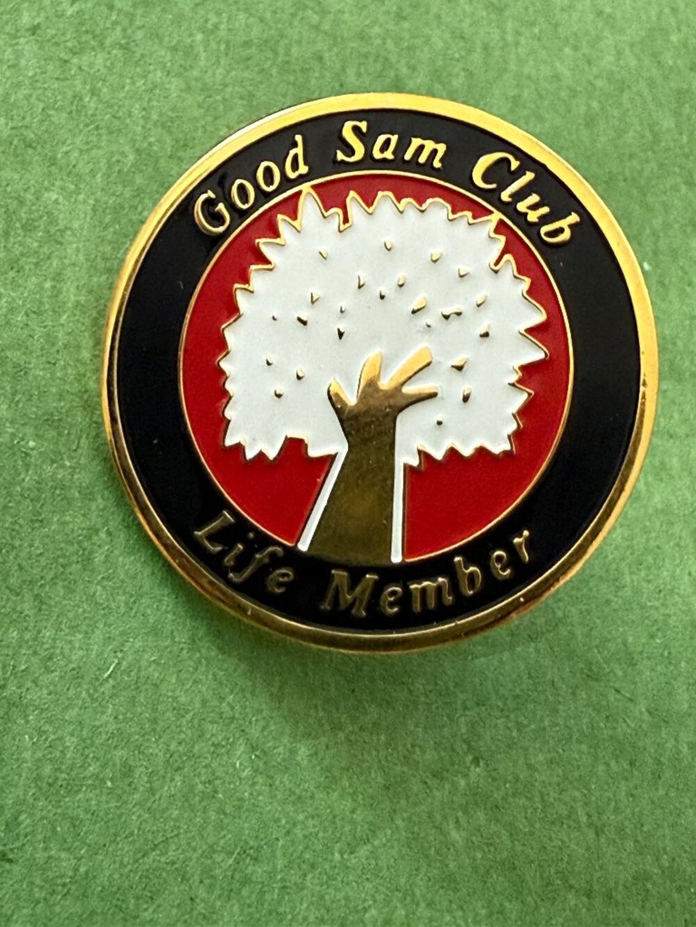 Vintage Good Sam Club Life Member Lapel Hat Pin